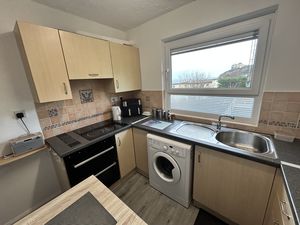 Photo 8- click for photo gallery